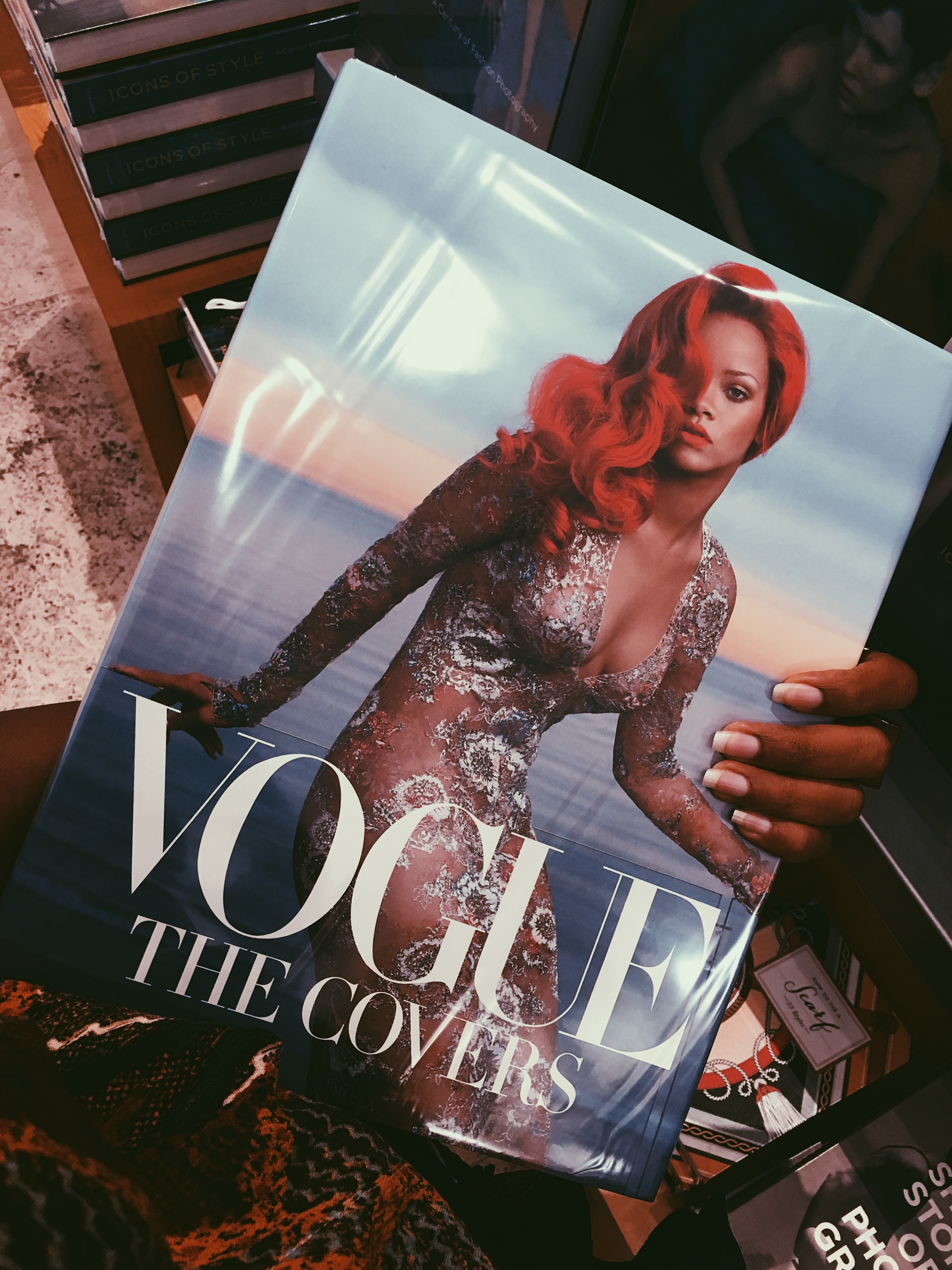LiveClothesMinded-Getty Museum-Vogue-Rihanna