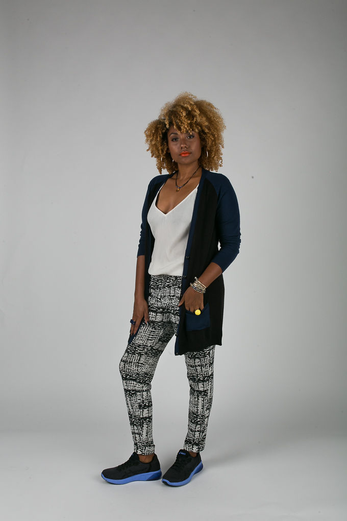 RSEE-LCM-Liveclothesminded-xmmtt-longbeach-6929-what to wear to work-sneakers-cardigan-print pants-asics