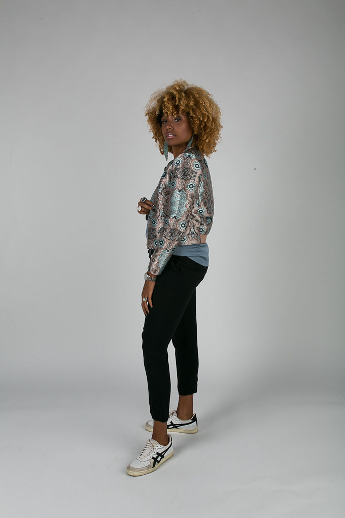 RSEE-LCM-Liveclothesminded-xmmtt-longbeach-7058-bomber jacket-what to wear to work-work outfit-natural hair- curlshow to wear sneakers to work