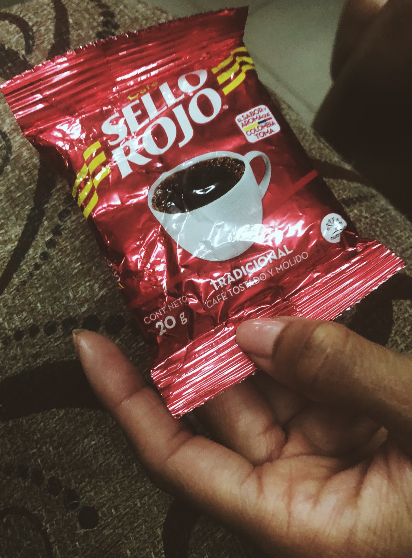 4. Visit a local grocery store or market to buy Sella Rojo, traditional Colombian coffee to take home with you. This will be the cheapest place to find it.