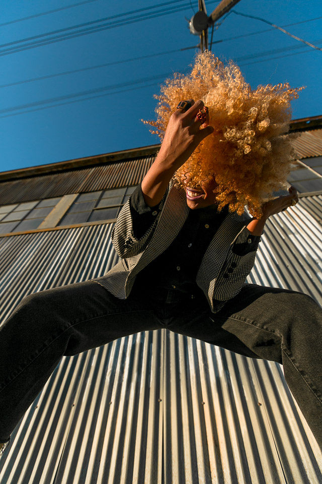 natural curly afro