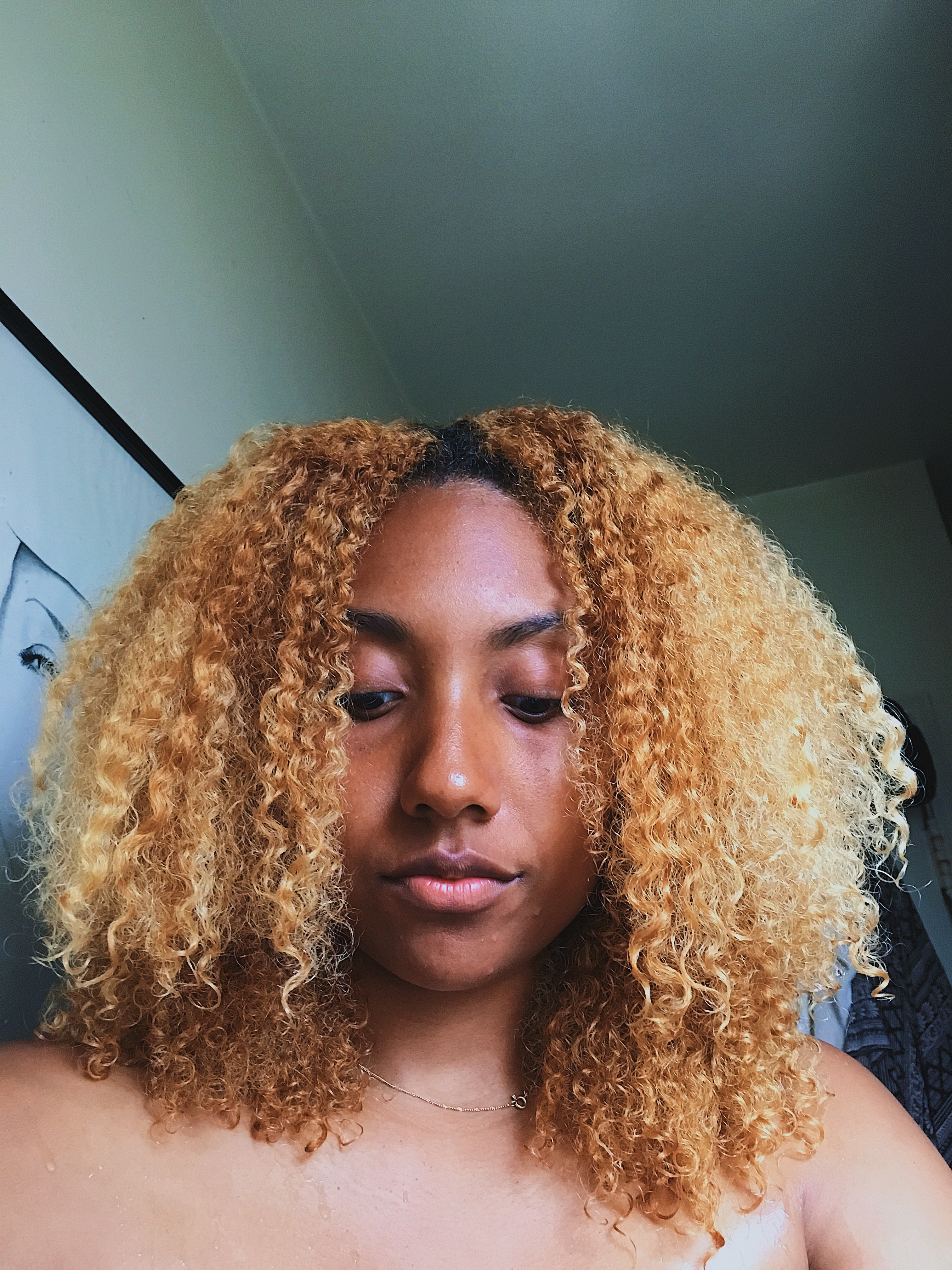 blonde curls-no product-fresh washed hair-clean hair-formulate