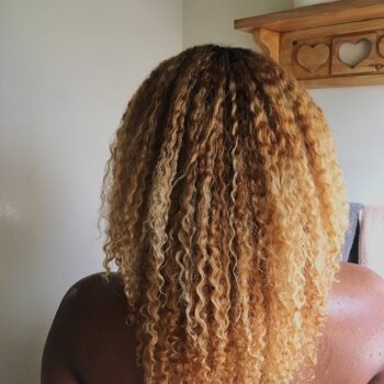 wash-n-go routine-natural hair-blonde curls-formulate-curly hair