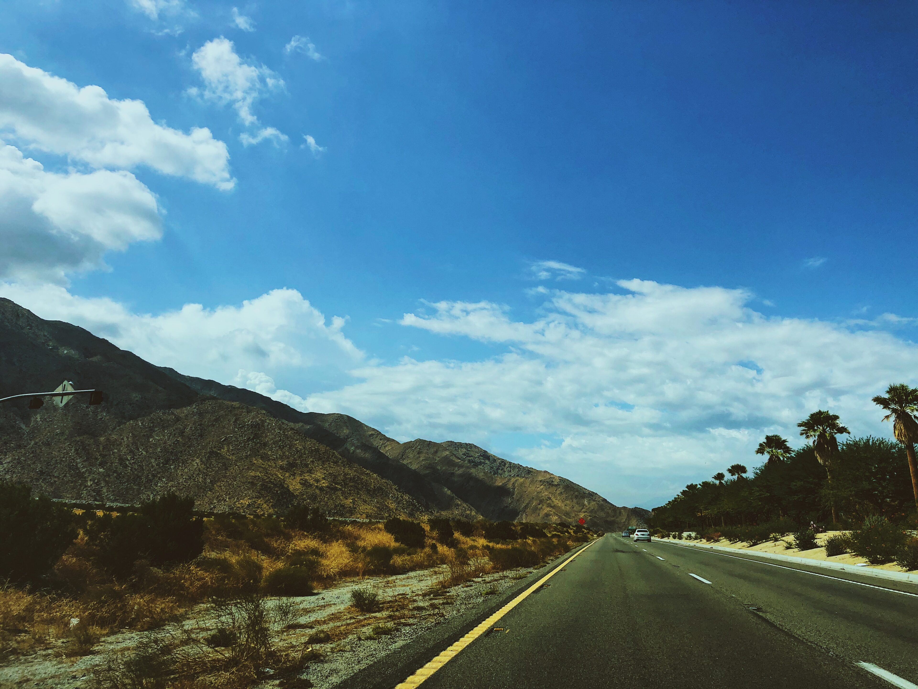 things to do in palm springs-highway road