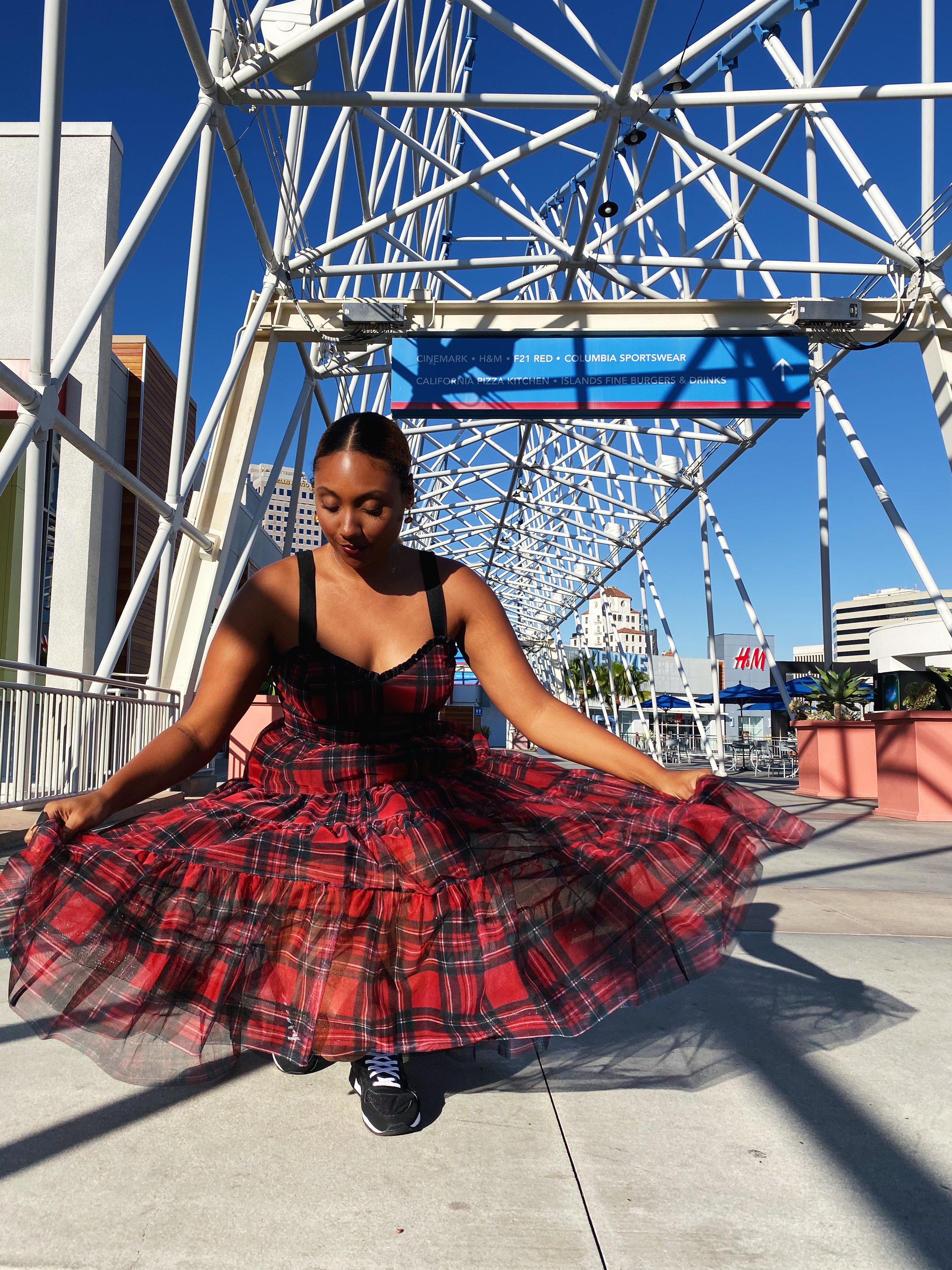 Plaid dress shop red and black