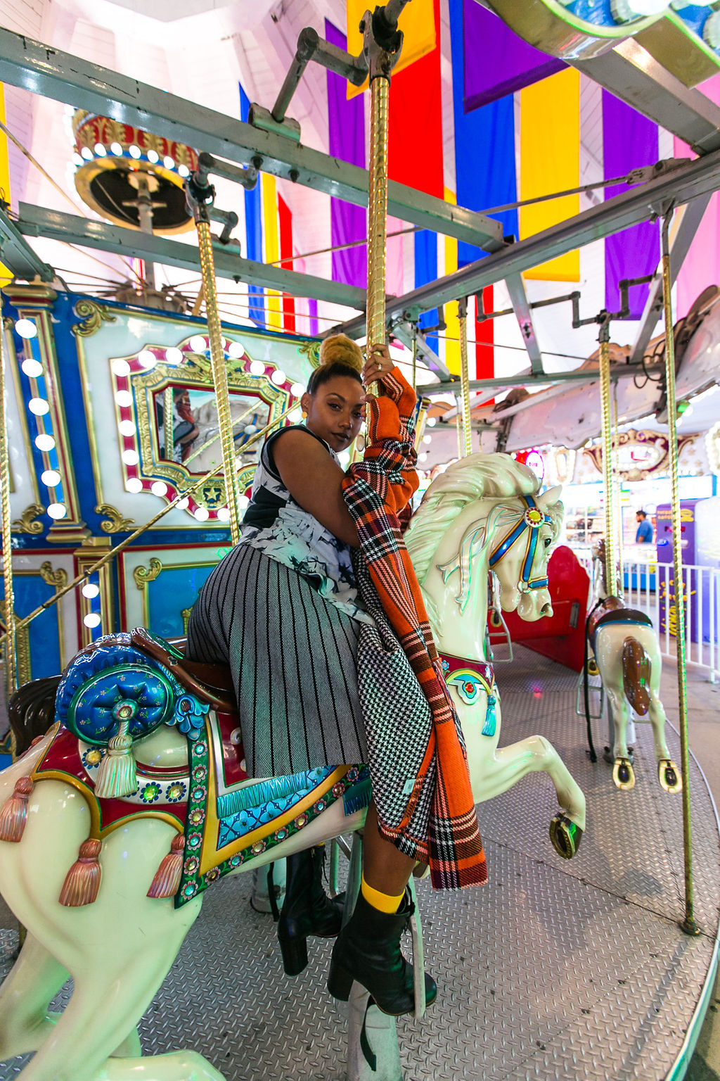 merry go round-fashion photoshoot-nordstrom rack-susina-long beach marina-rsee-xmmtt-wear who you are