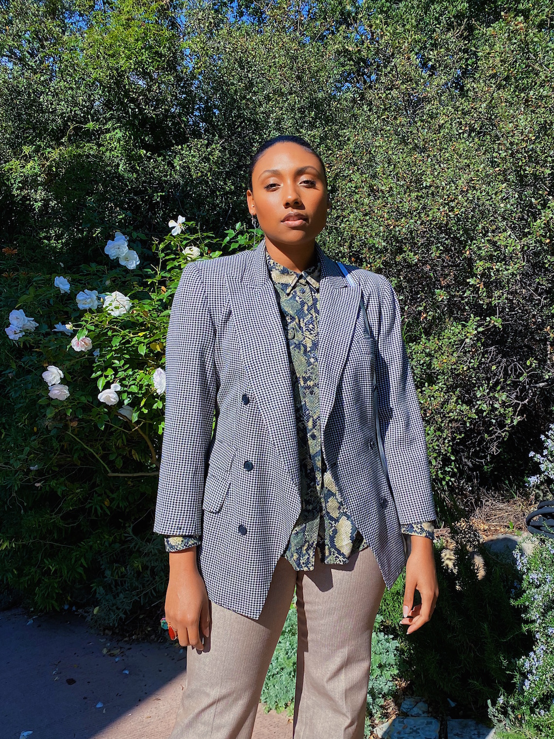 wedding guest outfit-slacks-blazer-snake print blouse