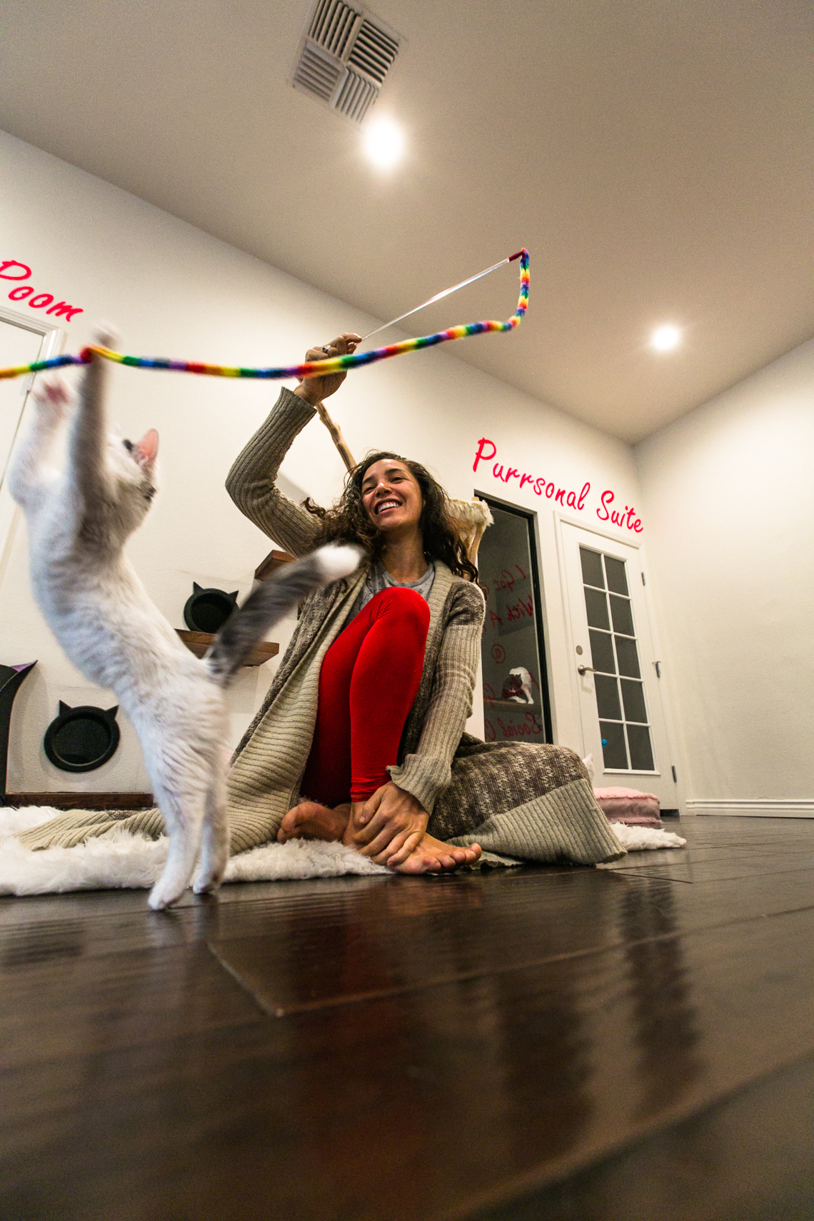 reika-cats & mats yoga-rsee-xmmtt-feline good social club-yoga