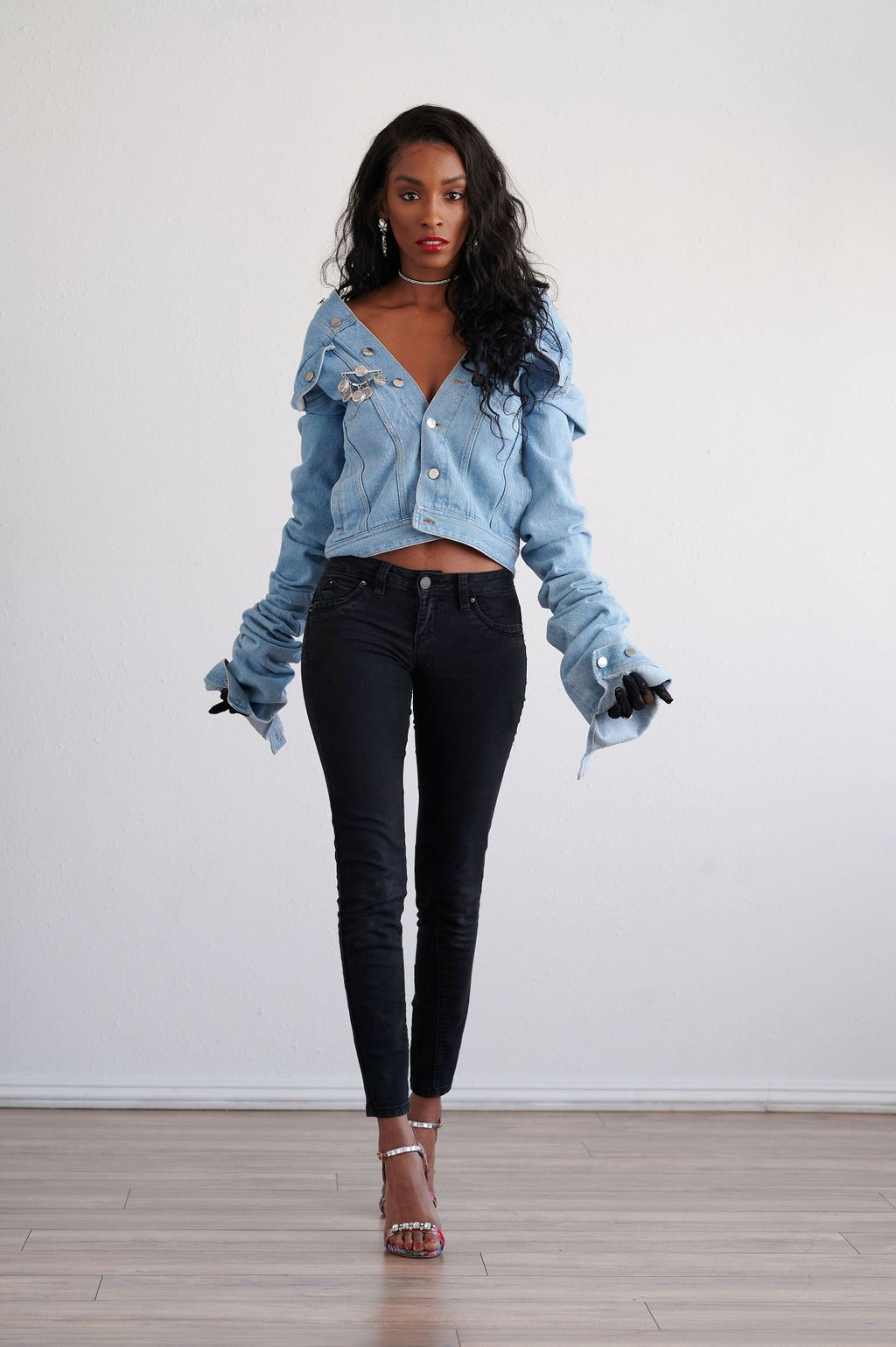 Annjulia Smalls In Y Project-styled by melissa-lcm-sheldon botler photography-denim jacket-elongated sleeves-high fashion