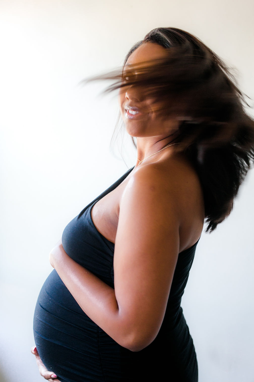 maternity shoot-33 weeks pregnant-pink blush dress-maternity dress-flowers-rsee-liveclothesminded-hair flip