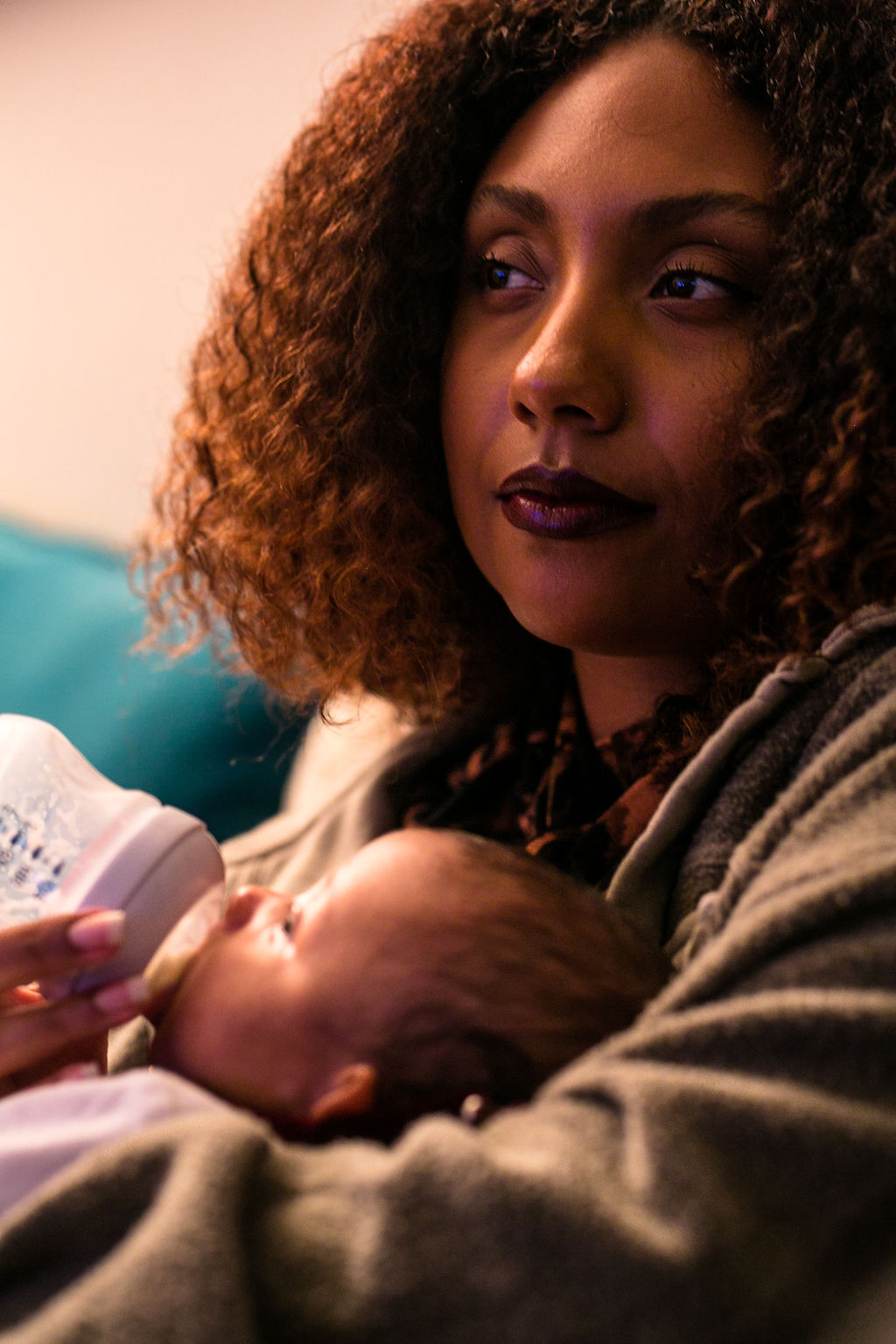 new mom-bottle feeding-breast feeding is hard-baby-liveclothesminded-rsee